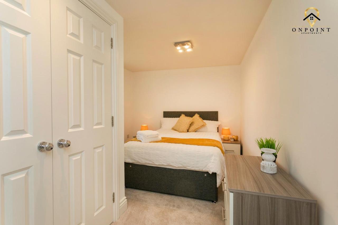 ✰Onpoint -Large 2 Bedroom Apt With Parking!✰ Nottingham Exterior photo